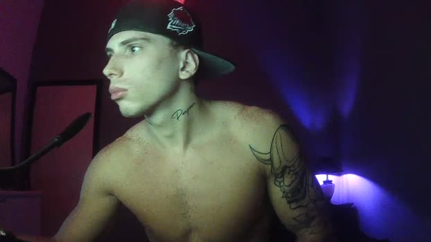 onlybauti big Webcam SHOW @ Cam4 01-05-2025