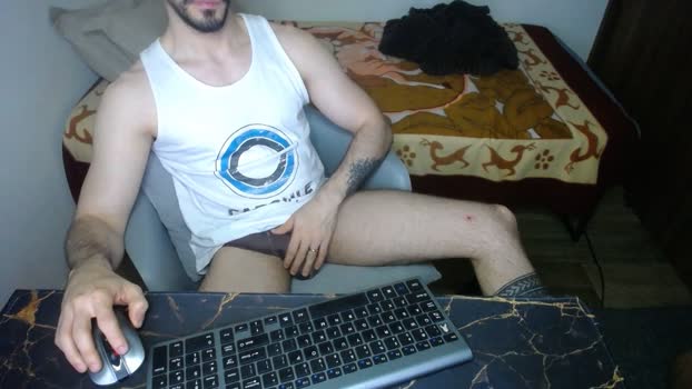 Lealboy suckshow Webcam SHOW @ Cam4 02-05-2025