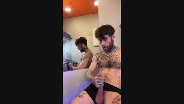 BigProfit95 suckshow Webcam SHOW @ Cam4 05-05-2025