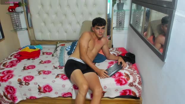 heiker_ handsome Webcam SHOW @ Cam4 05-05-2025