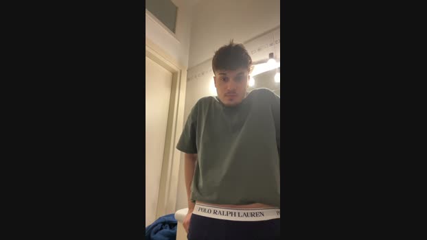 Hank_04 kiss Webcam SHOW @ Cam4 05-05-2025