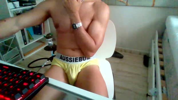 Pamplino94 Show Webcam SHOW @ Cam4 05-05-2025