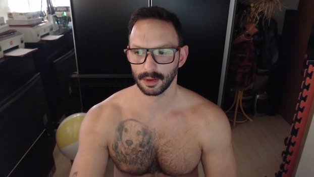 RafaBR82 natural Webcam SHOW @ Cam4 05-05-2025