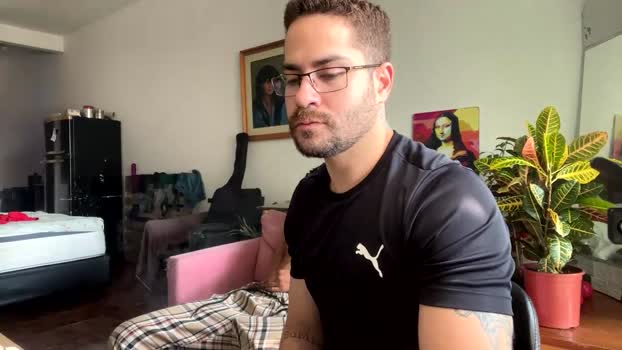 gerson229 bicurious Webcam SHOW @ Cam4 07-05-2025