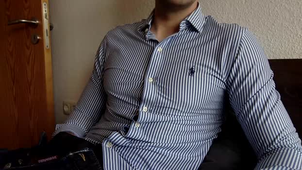 ClassyRiccDrip natural Webcam SHOW @ Cam4 08-05-2025
