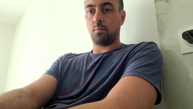 Johnbel96_ spank Webcam SHOW @ Cam4 08-05-2025