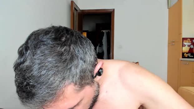 italysexyman ass Webcam SHOW @ Cam4 08-05-2025