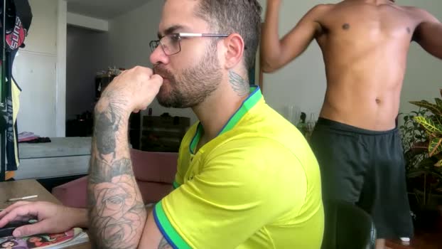 gerson229 fuckface Webcam SHOW @ Cam4 08-05-2025