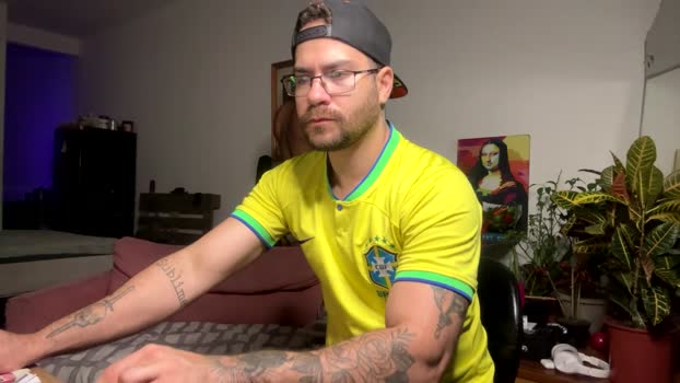 gerson229 spank Webcam SHOW @ Cam4 09-05-2025