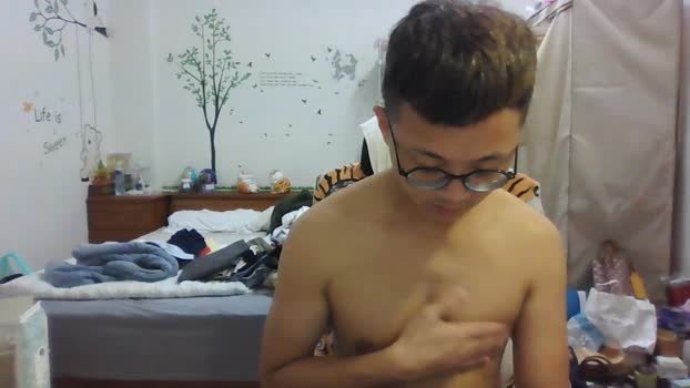 w2xist5 lush Webcam SHOW @ Cam4 09-05-2025