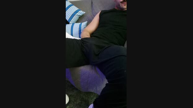giovan2020 cute Webcam SHOW @ Cam4 10-05-2025