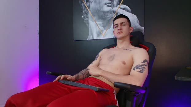 JacksonOlsenn bigload Webcam SHOW @ Cam4 10-05-2025