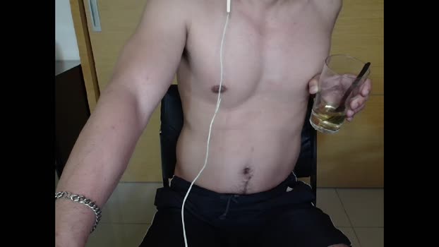 maodazn suckshow Webcam SHOW @ Cam4 12-05-2025
