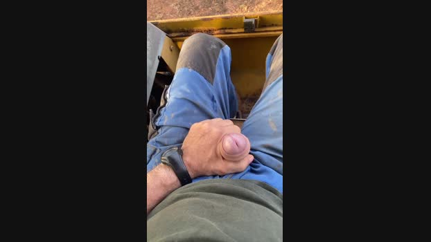 Luca075 bigtoys Webcam SHOW @ Cam4 14-05-2025