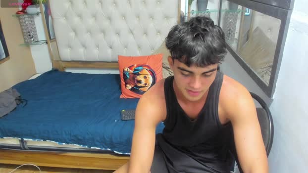 heiker_ bicurious Webcam SHOW @ Cam4 14-05-2025