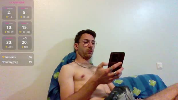 thomas954 moan Webcam SHOW @ Cam4 17-05-2025