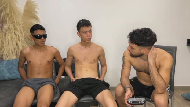 zoneboys_ deep Webcam SHOW @ Cam4 18-05-2025