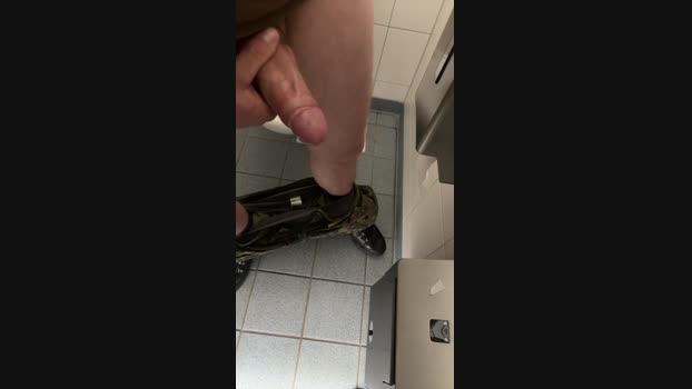 Conny2022 ass Webcam SHOW @ Cam4 19-05-2025