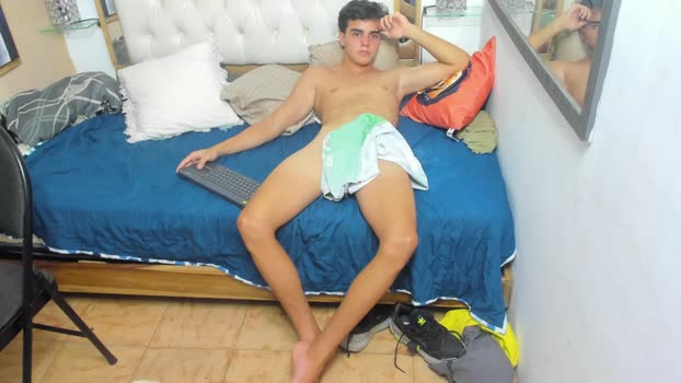 heiker_ love Webcam SHOW @ Cam4 19-05-2025