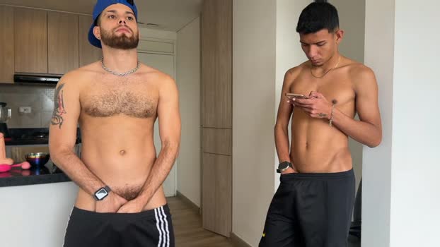 zoneboys_ beauty Webcam SHOW @ Cam4 22-05-2025