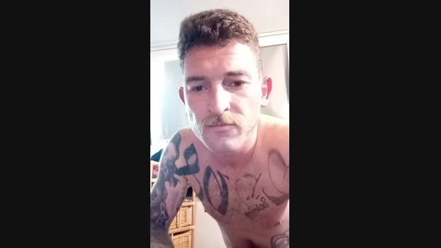 Mooooustache suckshow Webcam SHOW @ Cam4 26-05-2025