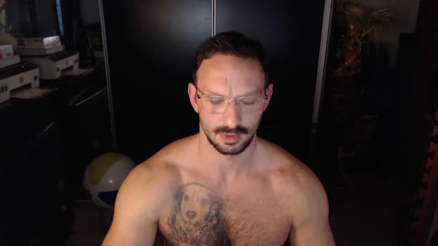 RafaBR82 Porn Webcam SHOW @ Cam4 30-05-2025