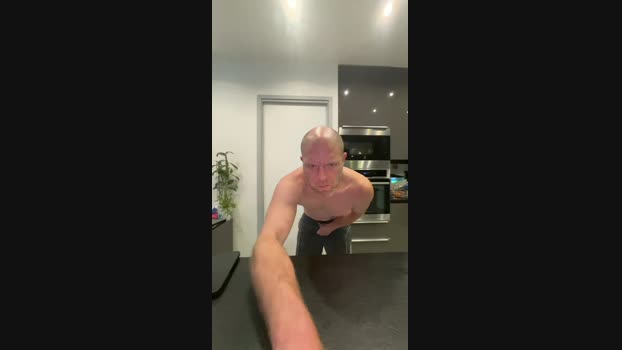 xxxironggxxx Nude Webcam SHOW @ Cam4 31-05-2025