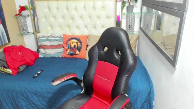 heiker_ kinky Webcam SHOW @ Cam4 01-06-2025