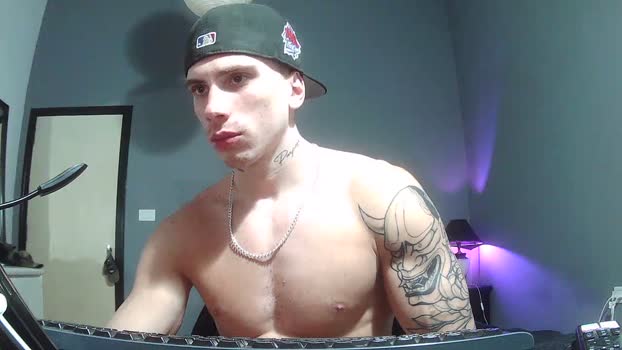 onlybauti fuckass Webcam SHOW @ Cam4 02-06-2025