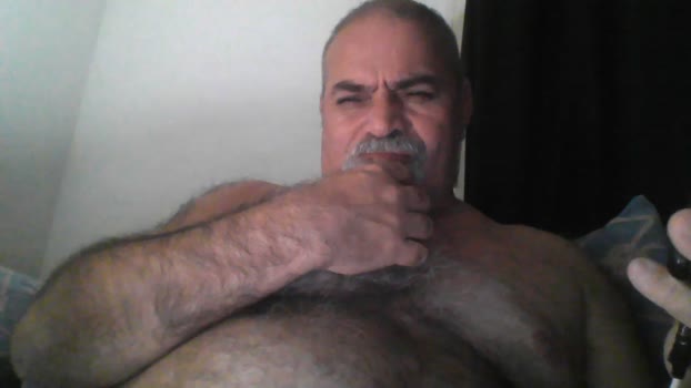 Bearoliverpcd dirty Webcam SHOW @ Cam4 03-06-2025