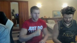 LovleyCouple  08-10-2020