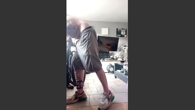 Mooooustache Cam Webcam SHOW @ Cam4 04-06-2025