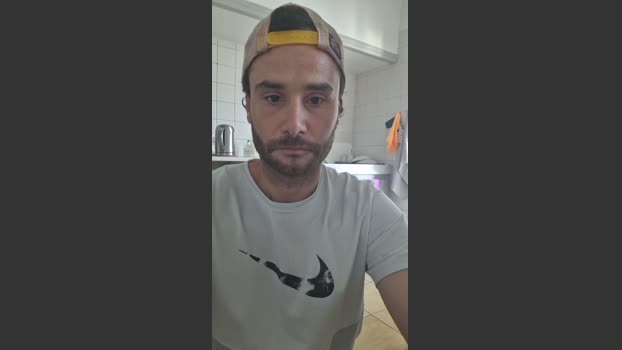 MagicRatio_show Topless Webcam SHOW @ Cam4 06-06-2025