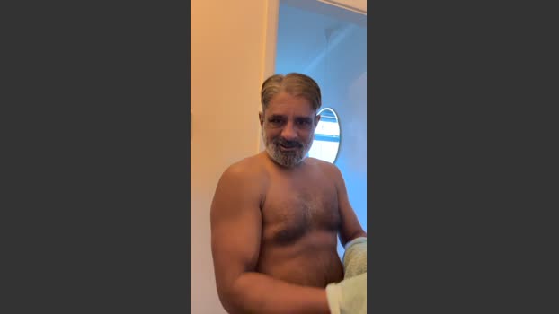 OnlineBossUK suckshow Webcam SHOW @ Cam4 05-06-2025