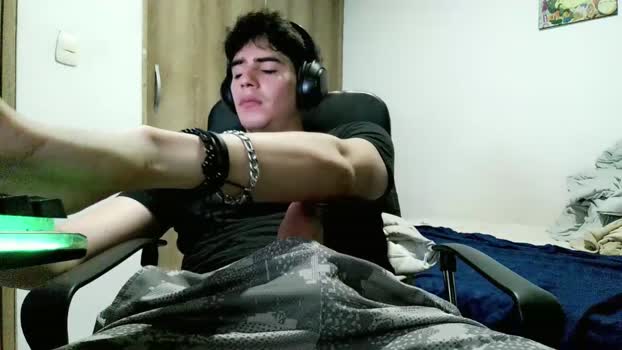 gerardcolo gag Webcam SHOW @ Cam4 10-06-2025