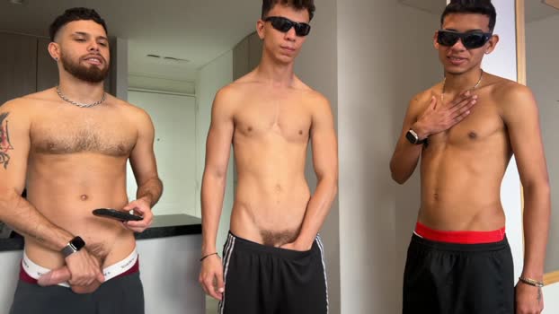zoneboys_ Porn Webcam SHOW @ Cam4 11-06-2025