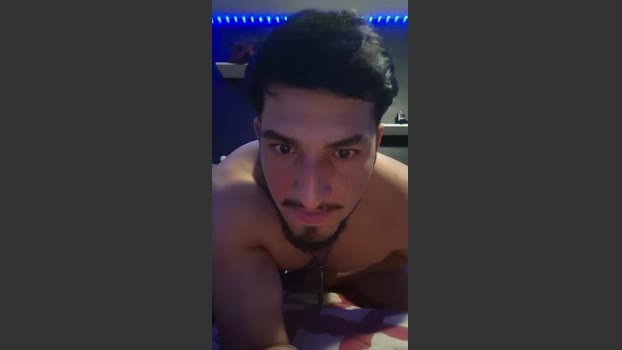 Isain3 gay Webcam SHOW @ Cam4 13-06-2025