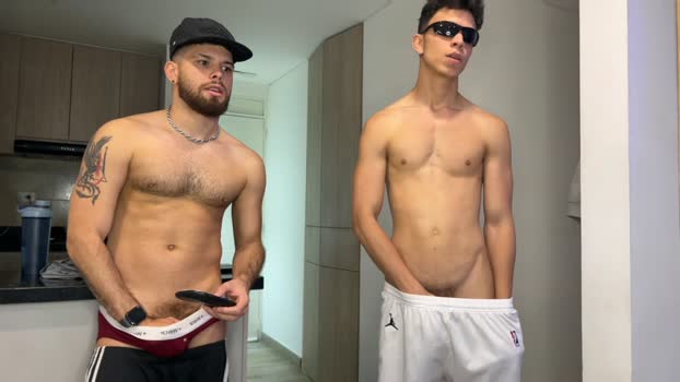 zoneboys_ gag Webcam SHOW @ Cam4 13-06-2025
