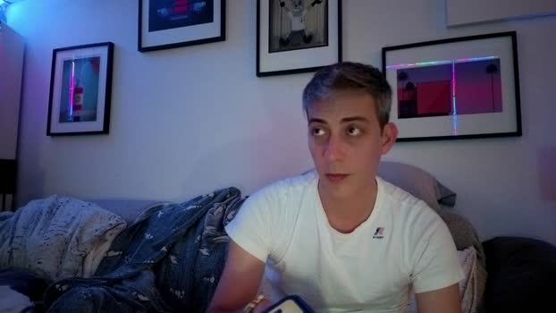 HuGo4K spanking Webcam SHOW @ Cam4 13-06-2025