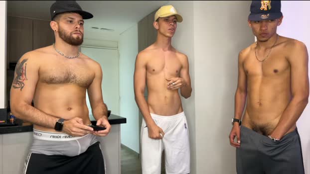 zoneboys_ playtime Webcam SHOW @ Cam4 18-06-2025
