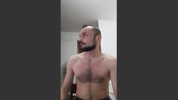 casertaxxx bigload Webcam SHOW @ Cam4 02-07-2025