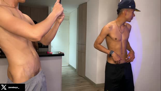 zoneboys_ bigdick Webcam SHOW @ Cam4 04-07-2025