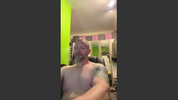 Mannfredfick fuckass Webcam SHOW @ Cam4 05-07-2025