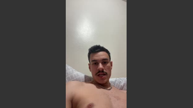 Henriquezaumm Naked Webcam SHOW @ Cam4 06-07-2025