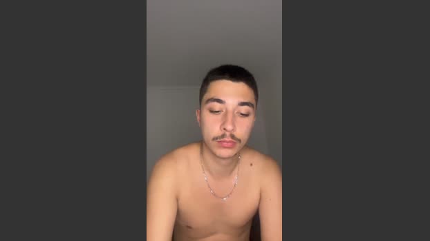 pablo2762 horny Webcam SHOW @ Cam4 08-07-2025