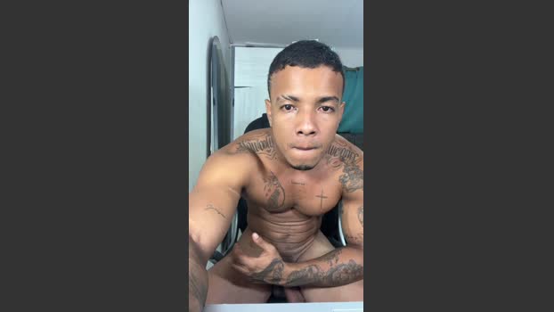Chris_fendi sexyfeet Webcam SHOW @ Cam4 13-07-2025
