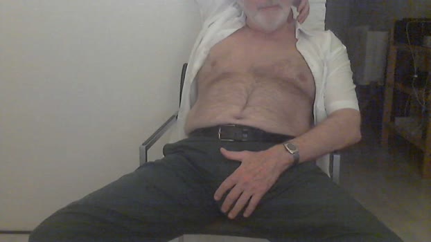 hairybull Topless Webcam SHOW @ Cam4 12-07-2025
