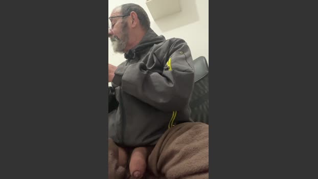 raul4396624 bigdick Webcam SHOW @ Cam4 17-07-2025