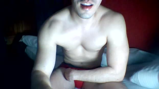 Lucianommzz fuck Webcam SHOW @ Cam4 20-07-2025