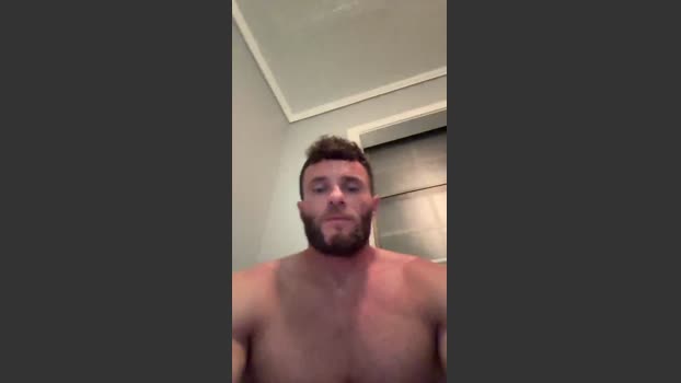 Hardbody09 suckshow Webcam SHOW @ Cam4 01-08-2025